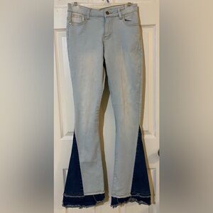 Celebrity Ace Jeans 
Size 7/28